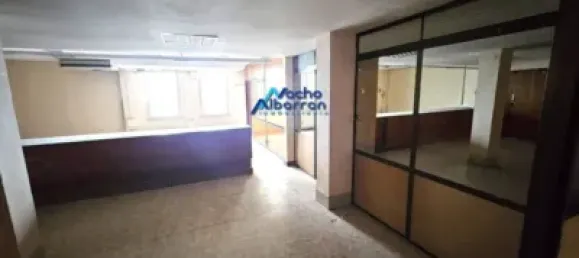 Escritório em Badajoz, Spain 304 m² N.º 156046 11