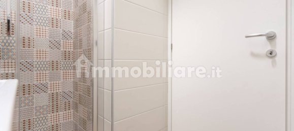 2 bedrooms Apartment in Milan, Italy No. 273496 25