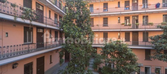 2 bedrooms Apartment in Milan, Italy No. 273496 30