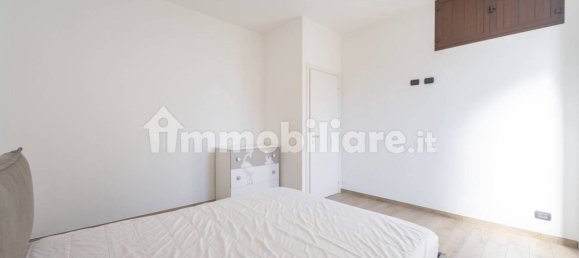2 bedrooms Apartment in Milan, Italy No. 273496 9