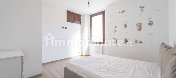 2 bedrooms Apartment in Milan, Italy No. 273496 8