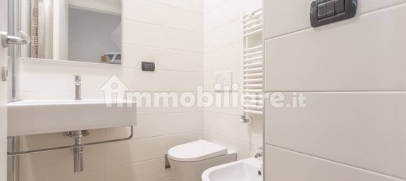 2 bedrooms Apartment in Milan, Italy No. 273496 27