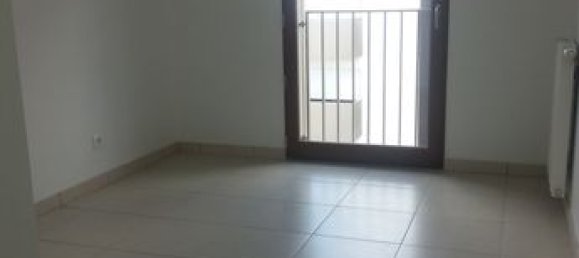 4 rooms Apartment in Saint-Denis, France No. 309211 13