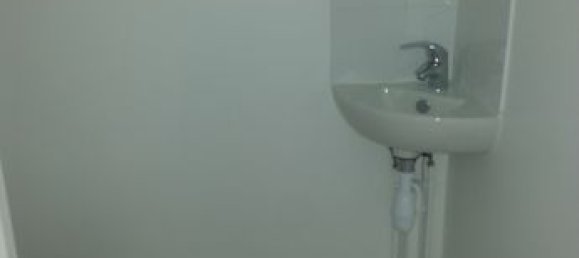 4 rooms Apartment in Saint-Denis, France No. 309211 12