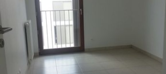 4 rooms Apartment in Saint-Denis, France No. 309211 14