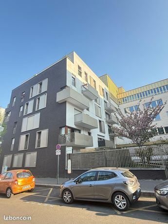 4 rooms Apartment in Saint-Denis, France No. 309211