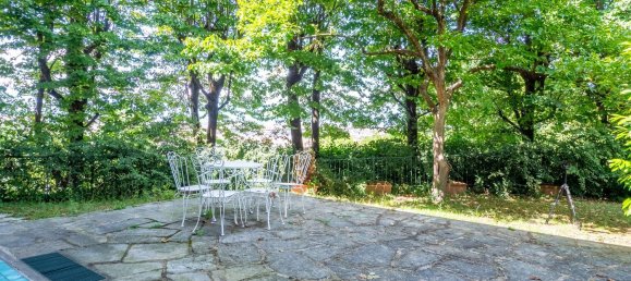 11 bedrooms Villa in Turin, Italy No. 344165 3