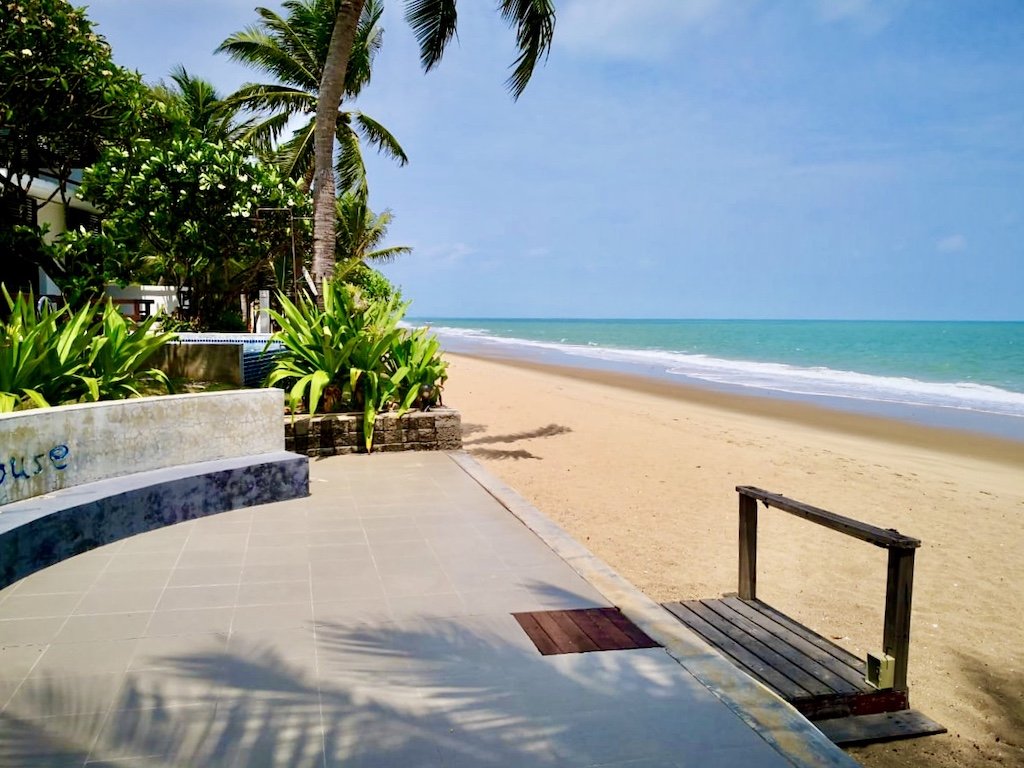 2 bedrooms Cafe / restaurant in Rayong, Thailand No. 11942