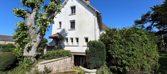 9 bedrooms House in Calvados, France No. 349143 2