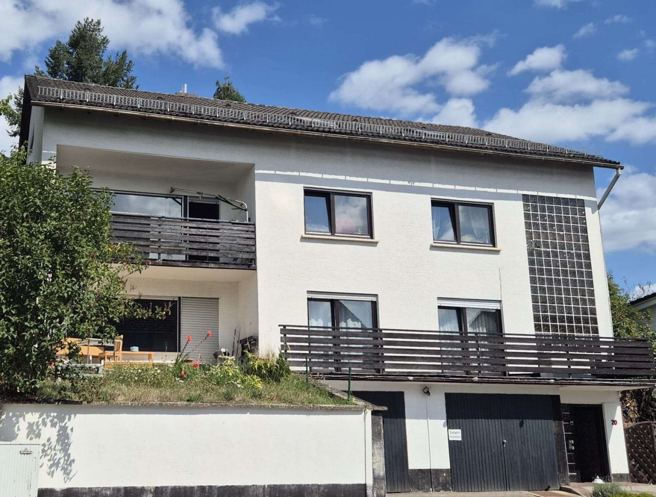 11 rooms Townhouse in Limburg-Weilburg, Germany No. 311321