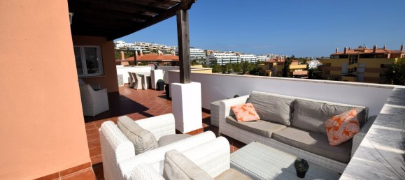 2 bedrooms Penthouse in Mijas, Spain No. 146531 2