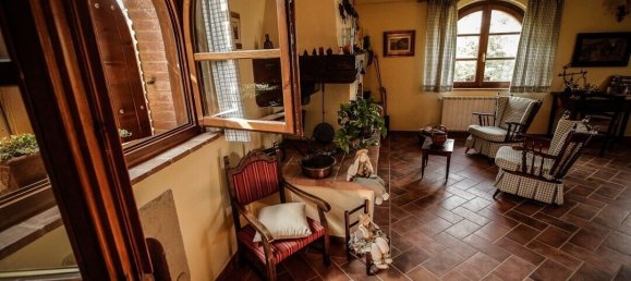 Casa de 8 dormitorios en Chianni, Italy No. 58436 32