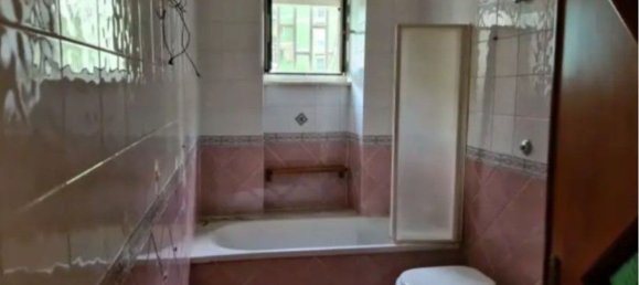 3-salle Appartement à Naples, Italy No. 14186 4