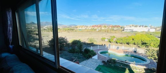 7 bedrooms House in Estepona, Spain No. 136232 2