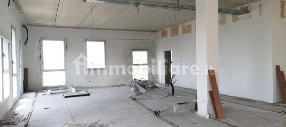 5 rooms Office in Concorezzo, Italy No. 305962 17