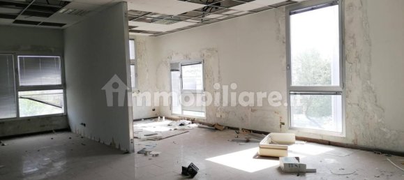 5 rooms Office in Concorezzo, Italy No. 305962 23