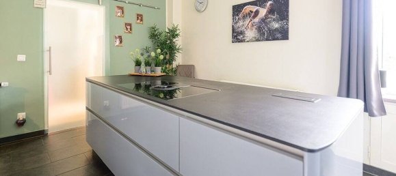 Дом с 10 комнатами в Бранденбург, Германия № 82826 2