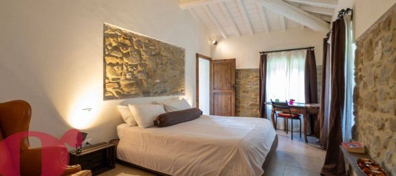 4 bedrooms House in Todi, Italy No. 357427 21