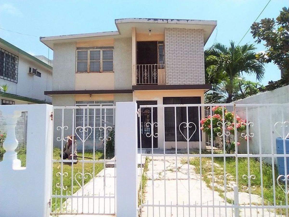 Casa de 5 dormitorios en Ciudad Madero, Mexico No. 189576