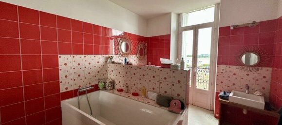 4 bedrooms House in Barbezieux-Saint-Hilaire, France No. 277505 9