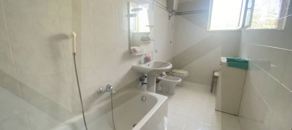 5 rooms Villa in Bitonto, Italy No. 32854 10