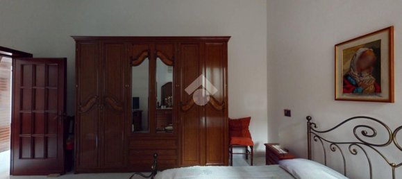 Casa de 4 divisões em Brindisi, Italy N.º 43352 7