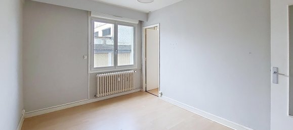 3 Schlafzimmer Wohnung in Chalons-en-Champagne, France, Nr. 59843 11