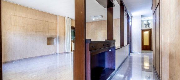 5 rooms Apartment in Rome, Italy No. 221185 12