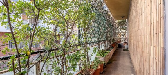 5 rooms Apartment in Rome, Italy No. 221185 2