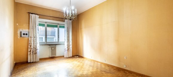 5 rooms Apartment in Rome, Italy No. 221185 17