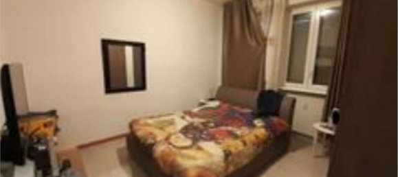 4-salle Appartement à Busto Arsizio, Italy No. 185536 7