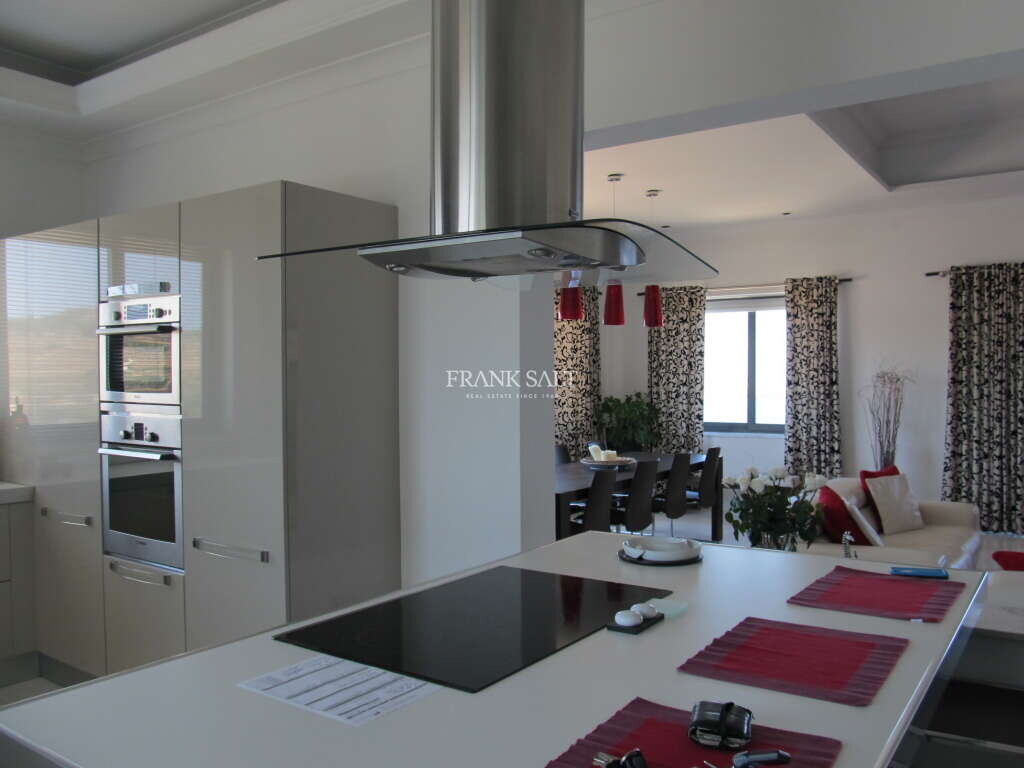 3 غرف نوم شقة في Saint Paul's Bay, Malta رقم 10712