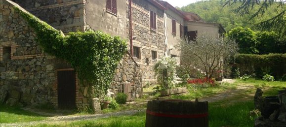 Studio in Radicofani, Italy, Nr. 143525 3