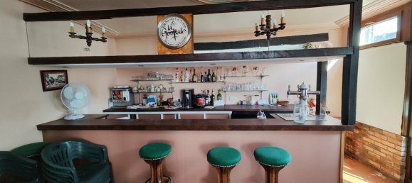 2 bedrooms House in Lisieux, France No. 293185 2