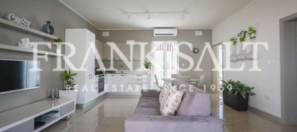 1 chambre Penthouse à Sliema, Malta No. 5220 25