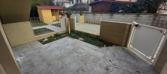 Apartamento de 3 divisões em Pontedera, Italy N.º 117264 3