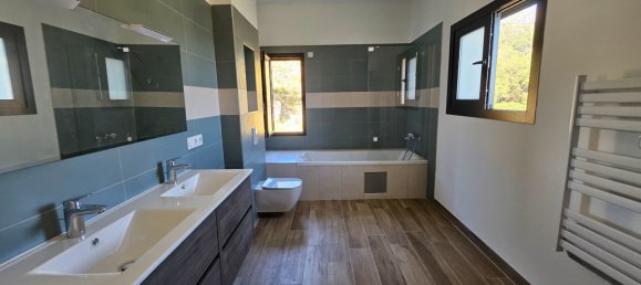 5 Schlafzimmer Villa in Bastia, France, Nr. 93505 7