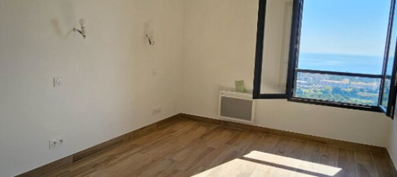 5 Schlafzimmer Villa in Bastia, France, Nr. 93505 11