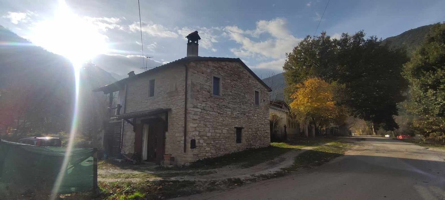 3 chambres Villa à Fossombrone, Italy No. 364650