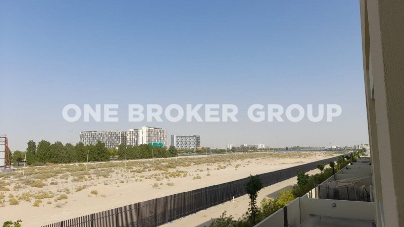 Таунхаус с 2 спальнями в Дубай, ОАЭ № 228