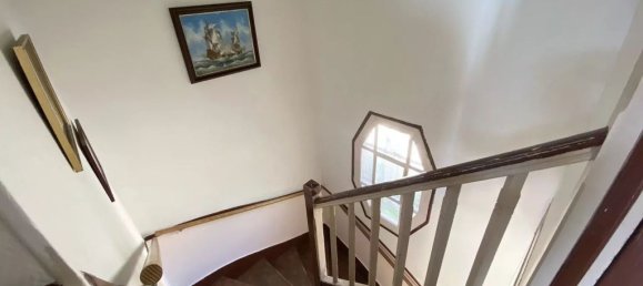 2 bedrooms House in Suresnes, France No. 143234 8