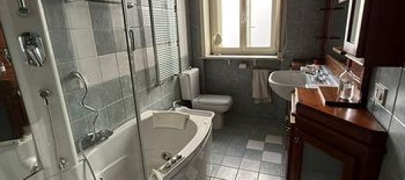 Квартира с 4 комнатами в Кальтаниссетта, Италия № 276934 4