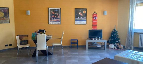 Квартира с 3 комнатами в Бра, Италия № 33463 5