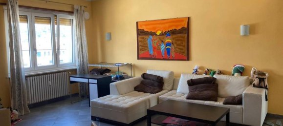 Квартира с 3 комнатами в Бра, Италия № 33463 6