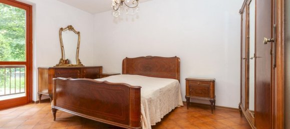 3 rooms Apartment in Paesana, Italy No. 260552 6