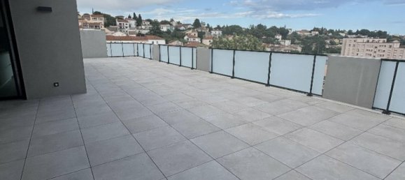 2 bedrooms Penthouse in Beziers, France No. 294432 2