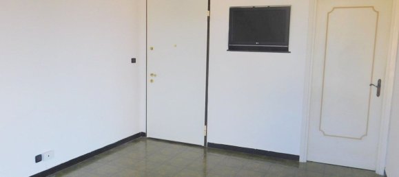 3-Zimmer Wohnung in Varazze, Italy, Nr. 181870 11