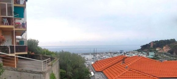 3-Zimmer Wohnung in Varazze, Italy, Nr. 181870 45