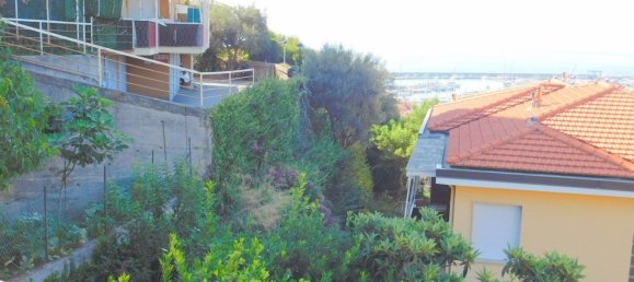 3-Zimmer Wohnung in Varazze, Italy, Nr. 181870 19