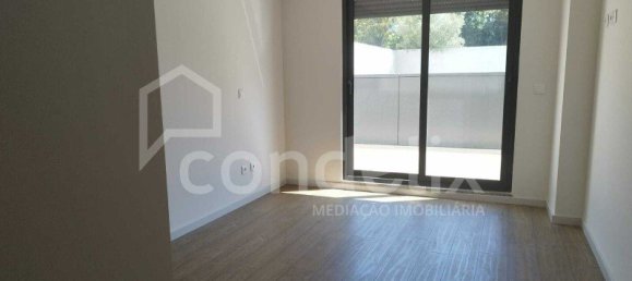 3 bedrooms Apartment in Porto, Portugal No. 138109 12